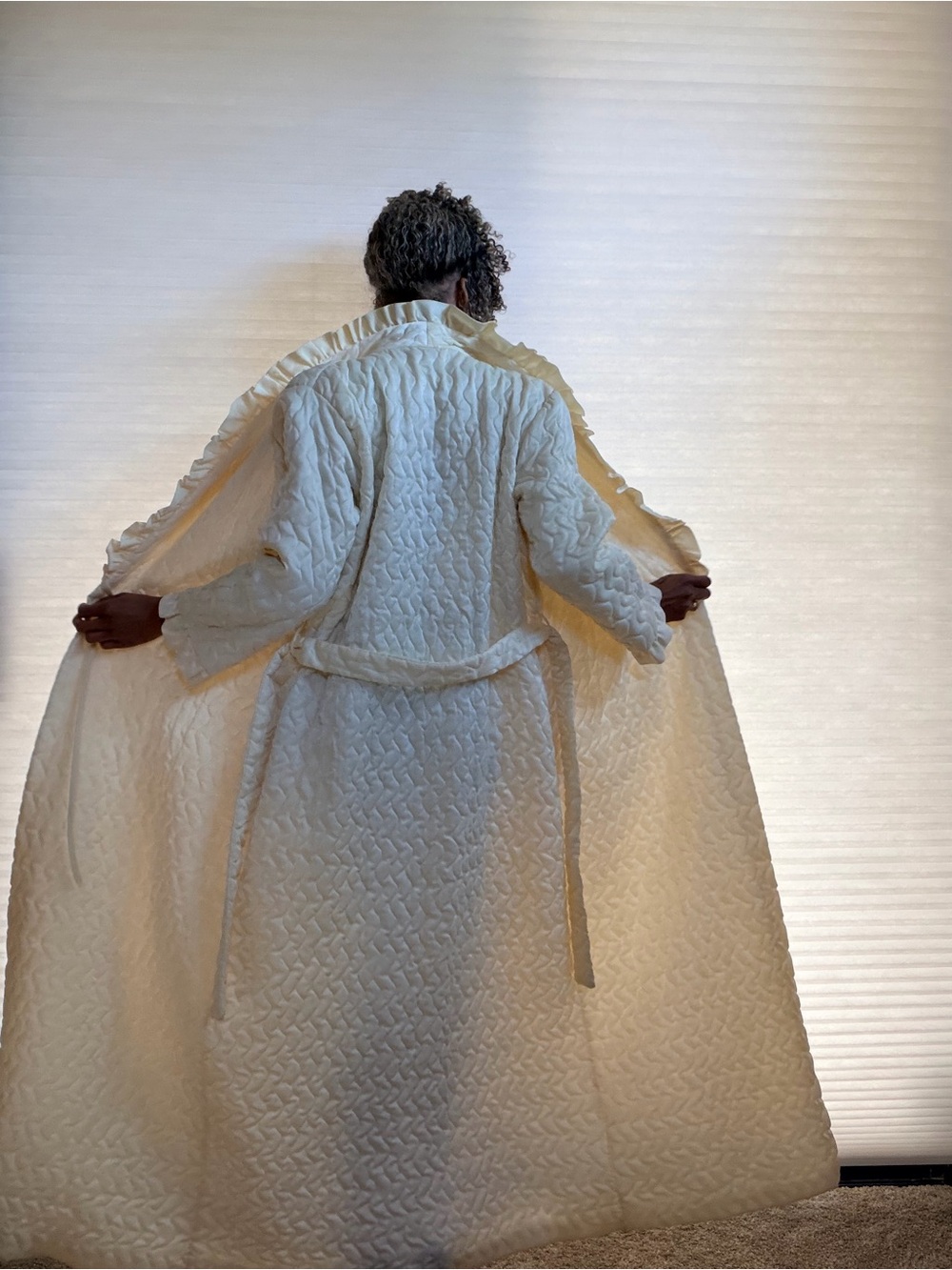 Vintage Ariel Ivory Quilted Opera Robe | Full-Length Ruffle Dressing Gown - Picture 9 of 10